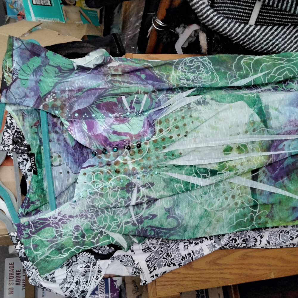 Apt. 9 Green and Purple Graphic Tie Front Blouse